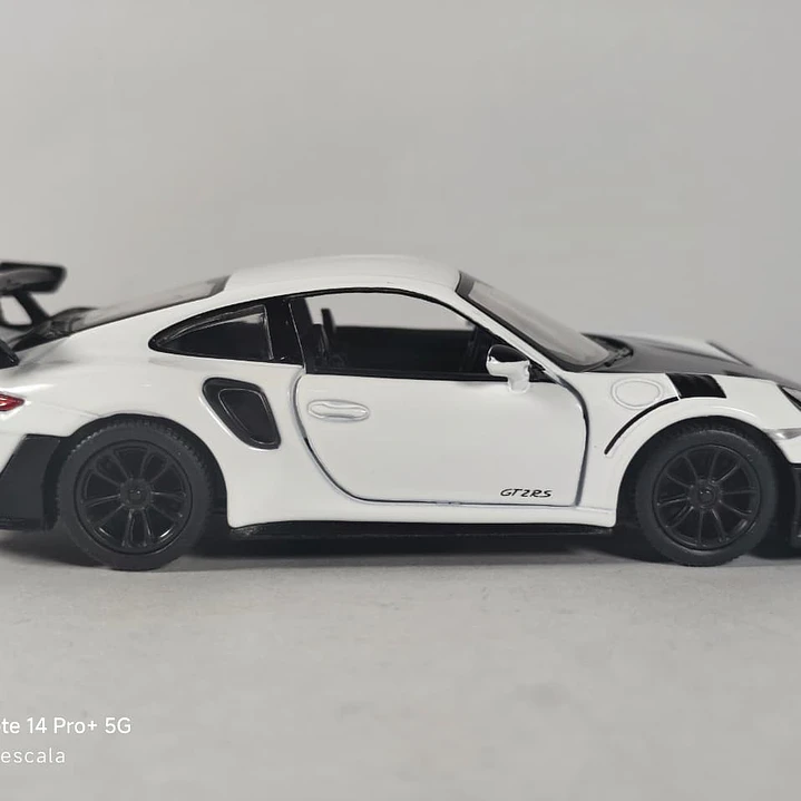 Porsche GT2 RS BLANCO Escala 1/36 Marca KINSMART 2