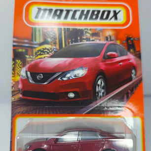  Nissan Sentra 2016 rojo 1-64 Matchbox