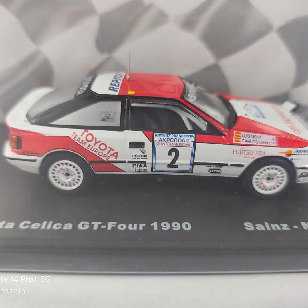 TOYOTA celica GT 1990 , Escala 1:43, Marca Ixo 3