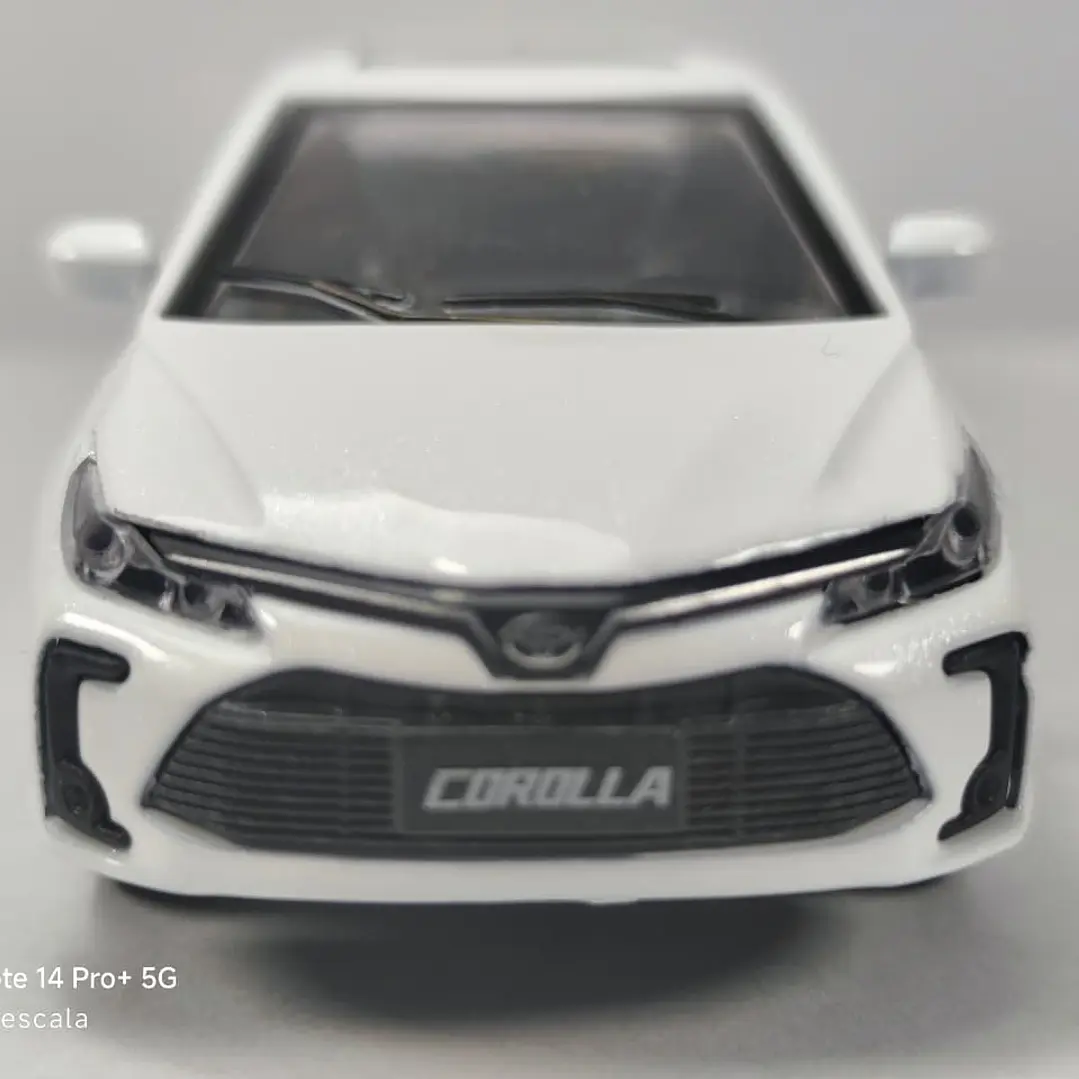 Toyota Corolla Blanco MARCA CHINA 1/36 3