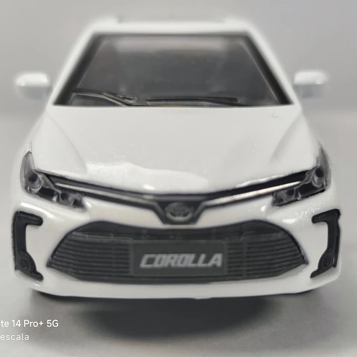 Toyota Corolla Blanco MARCA CHINA 1/36 3