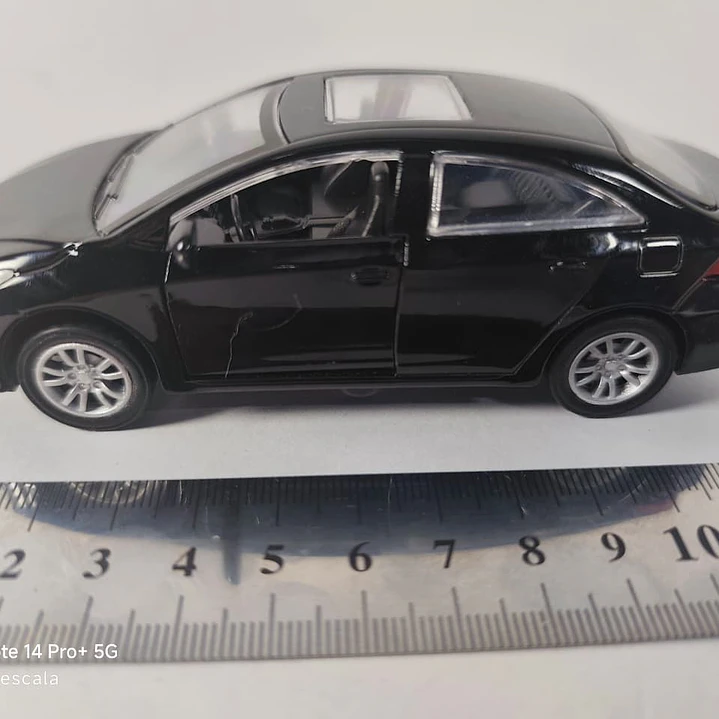 Toyota Corolla Negro MARCA CHINA 1/36 8