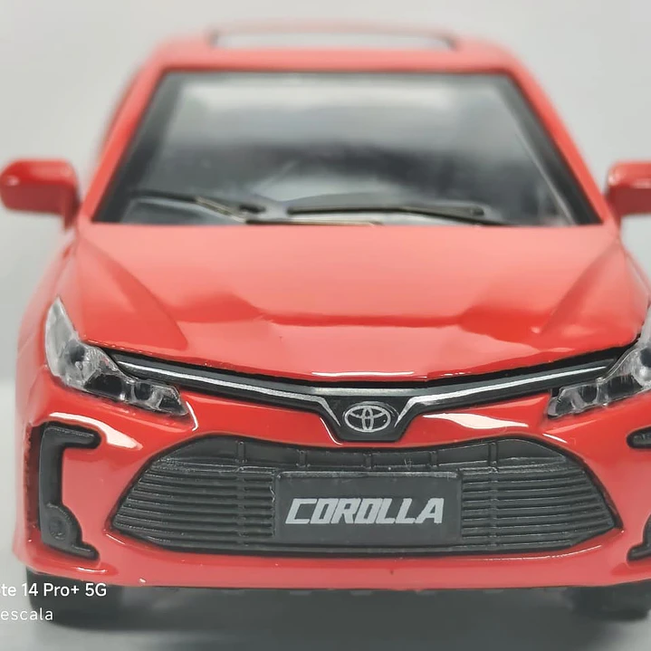 Toyota Corolla Rojo MARCA CHINA 1/36 2