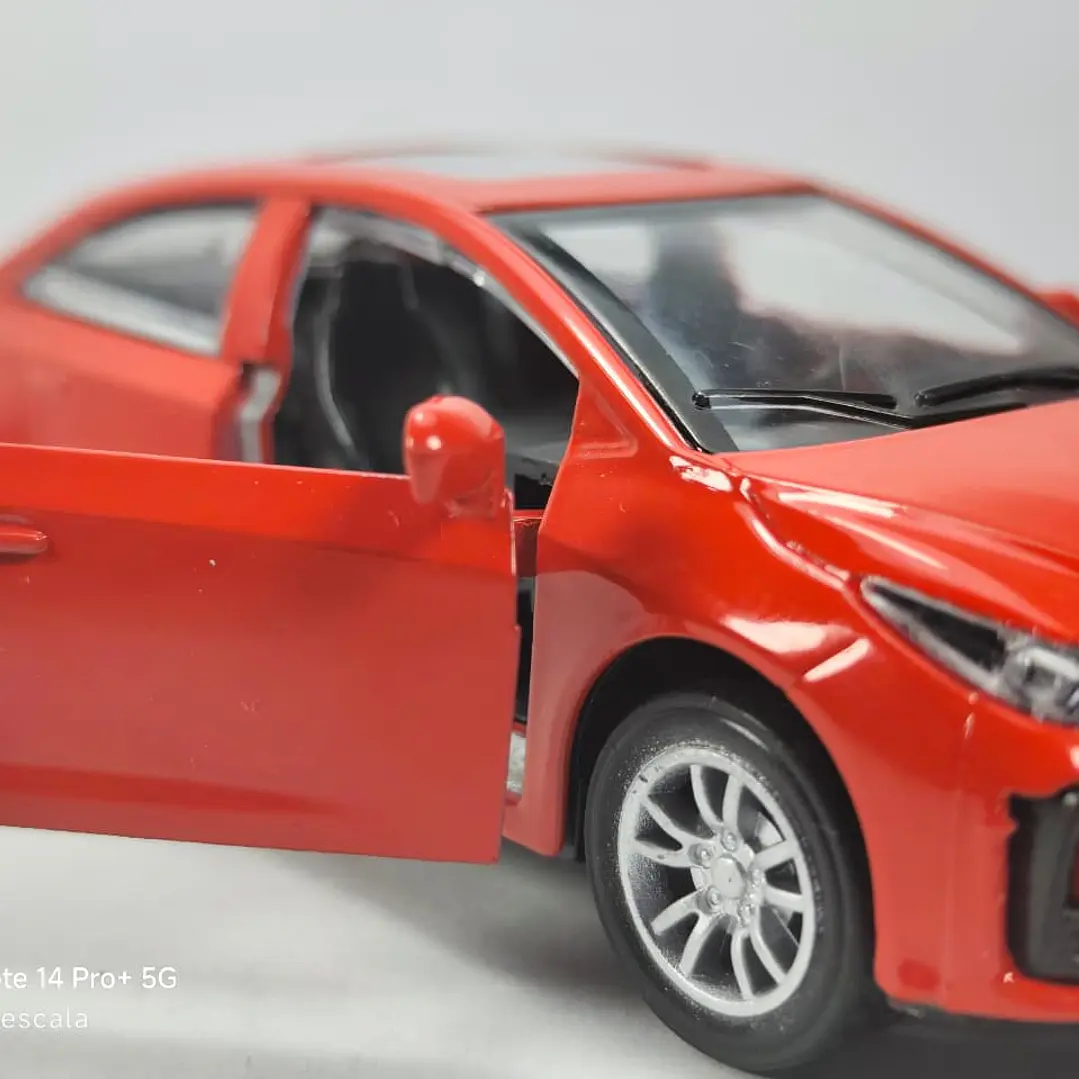 Toyota Corolla Rojo MARCA CHINA 1/36 8