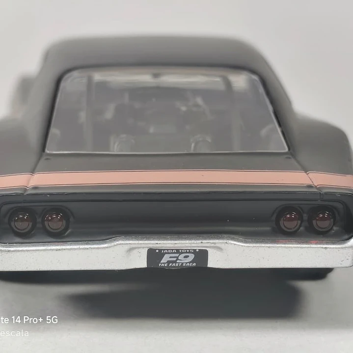 Dodge Charger widebody 1968, Jada, Escala 1-32 5