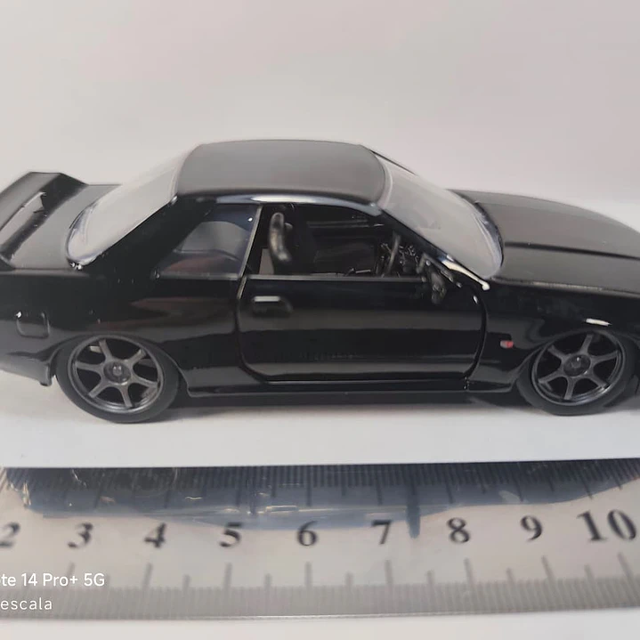 Nissan Skyline Gtr R 32 negro Rapido y furioso marca jada 7