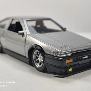 Toyota Trueno ae86 1/32 marca jada rapido y furioso
