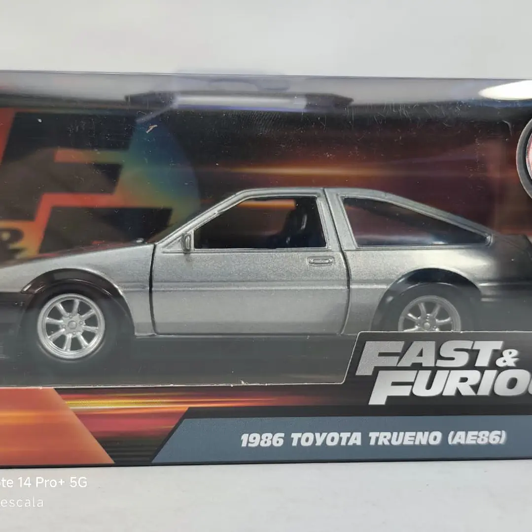 Toyota Trueno ae86 1/32 marca jada rapido y furioso 4