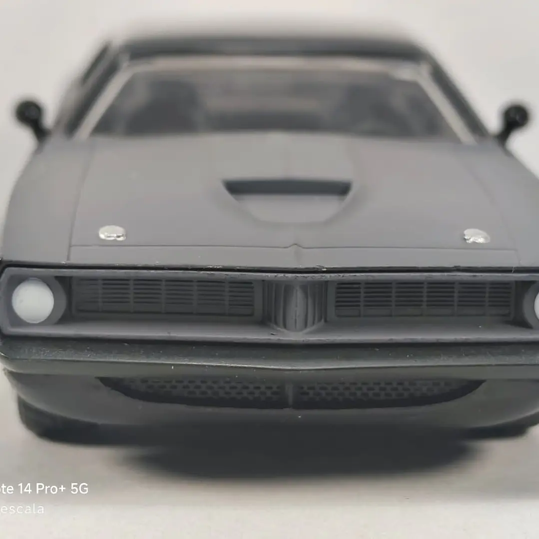 PLYMOUTH BARRACUDA DE LETTY Rapidos y Furiosos 2