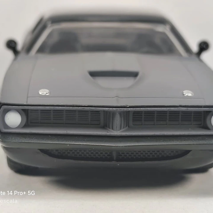 PLYMOUTH BARRACUDA DE LETTY Rapidos y Furiosos 2