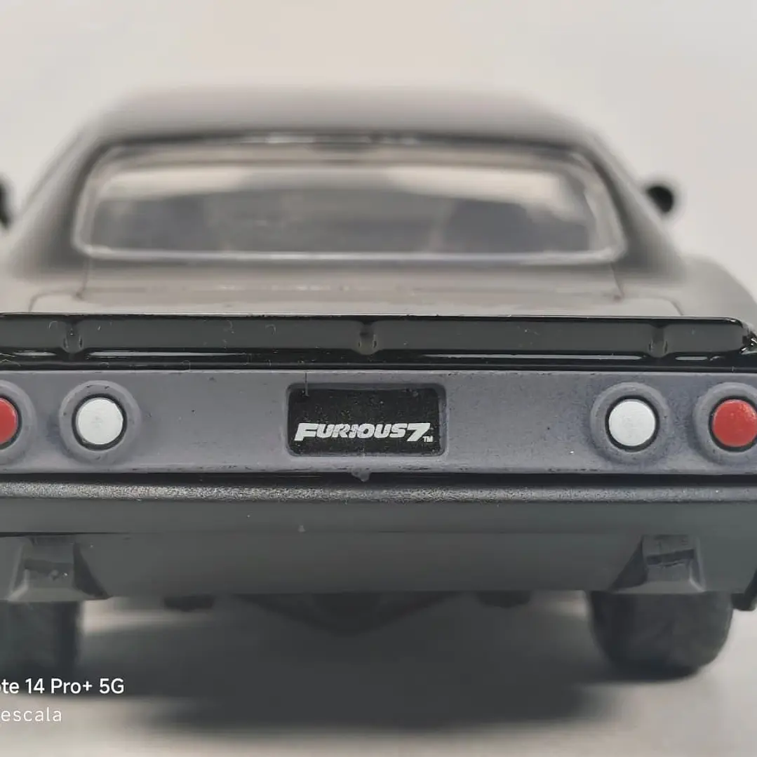 PLYMOUTH BARRACUDA DE LETTY Rapidos y Furiosos 3