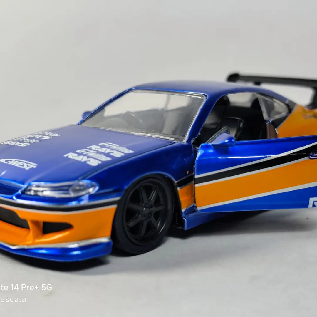 Nissan Silvia S15 2001, marca jada, Escala 1-32 7