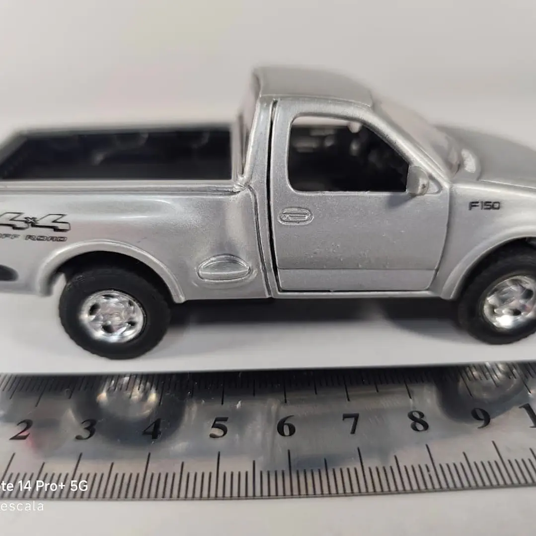 FORD F 150 1997 , ESCALA 1/36, WELLY  4