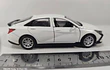 Hyundai Elantra Blanco escala 1/36 Chino Luces Led