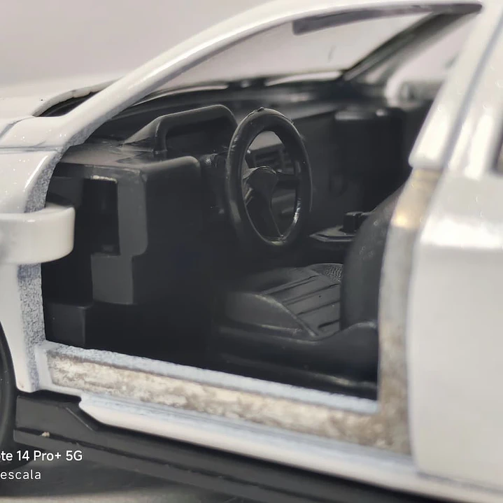 Hyundai Elantra Blanco escala 1/36 Chino Luces Led 8