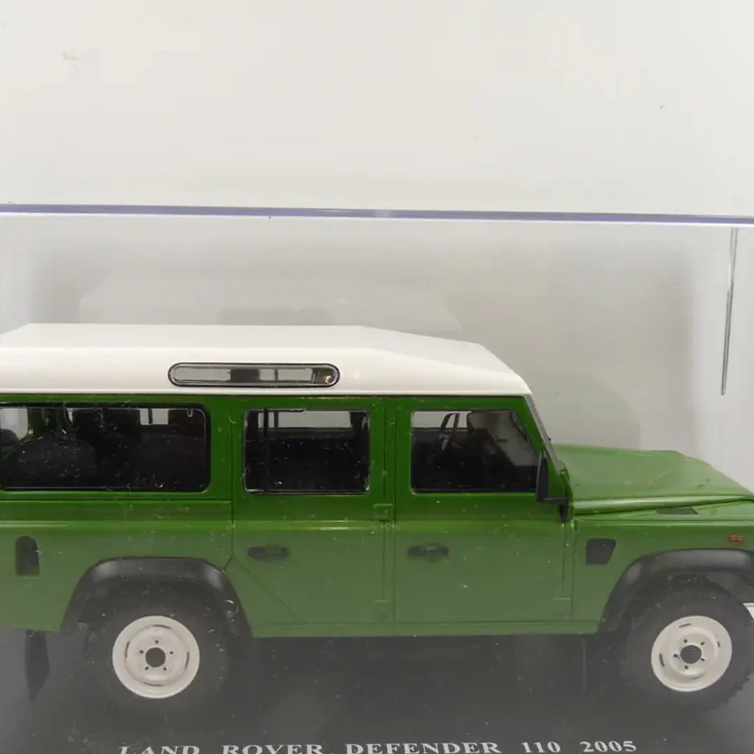 Land rover defender 110 2005, Ixo, Escala 1-24 6