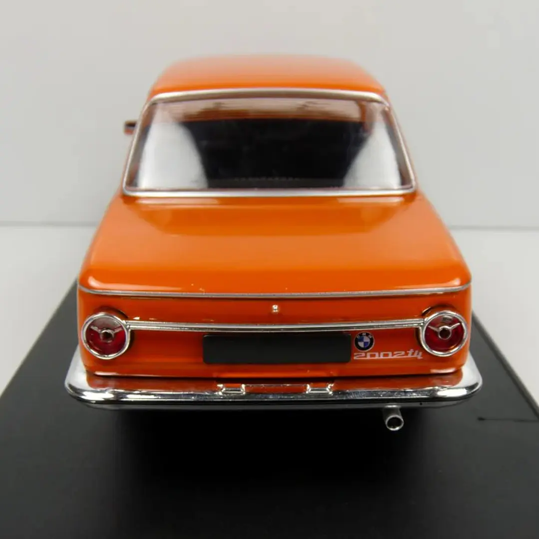 BMW 2002ti, iXO, Escala 1-24 NARANJA 3