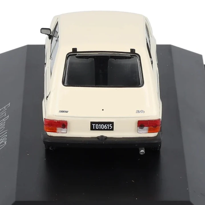 Fiat 147 Brio Escala 1/43 IXO 3