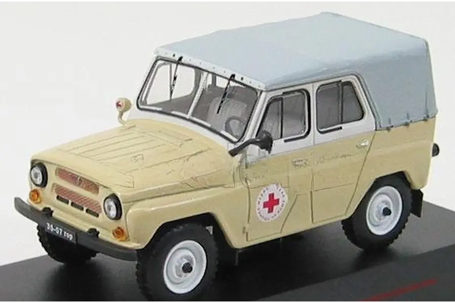 UAZ 469 AMBULANCIA ESCALA 1/43 MARCA IST