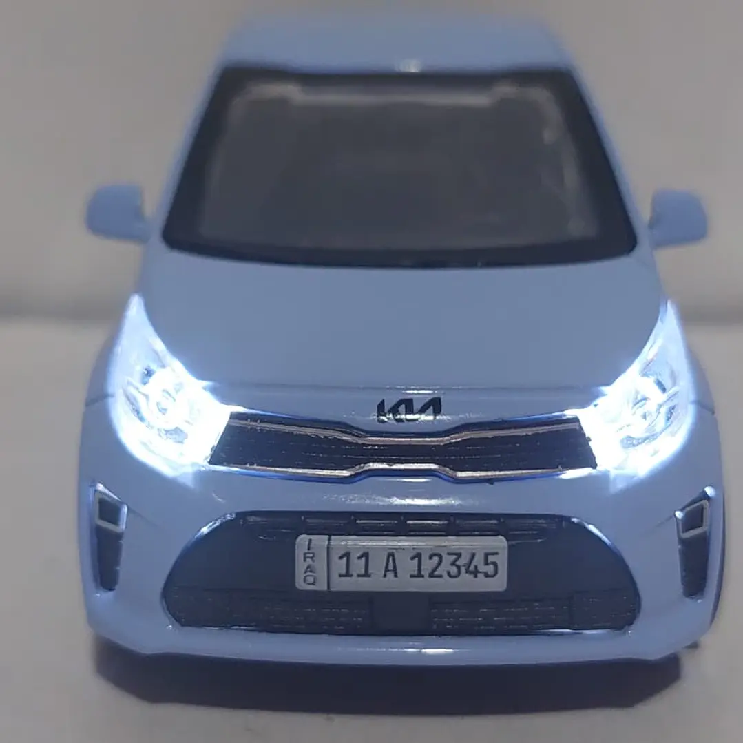 Kia Picanto AZUL Escala 1/36 Marca china luces LED 1
