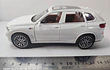 BMW X5 Blanco marca Newao, Escala 1-32
