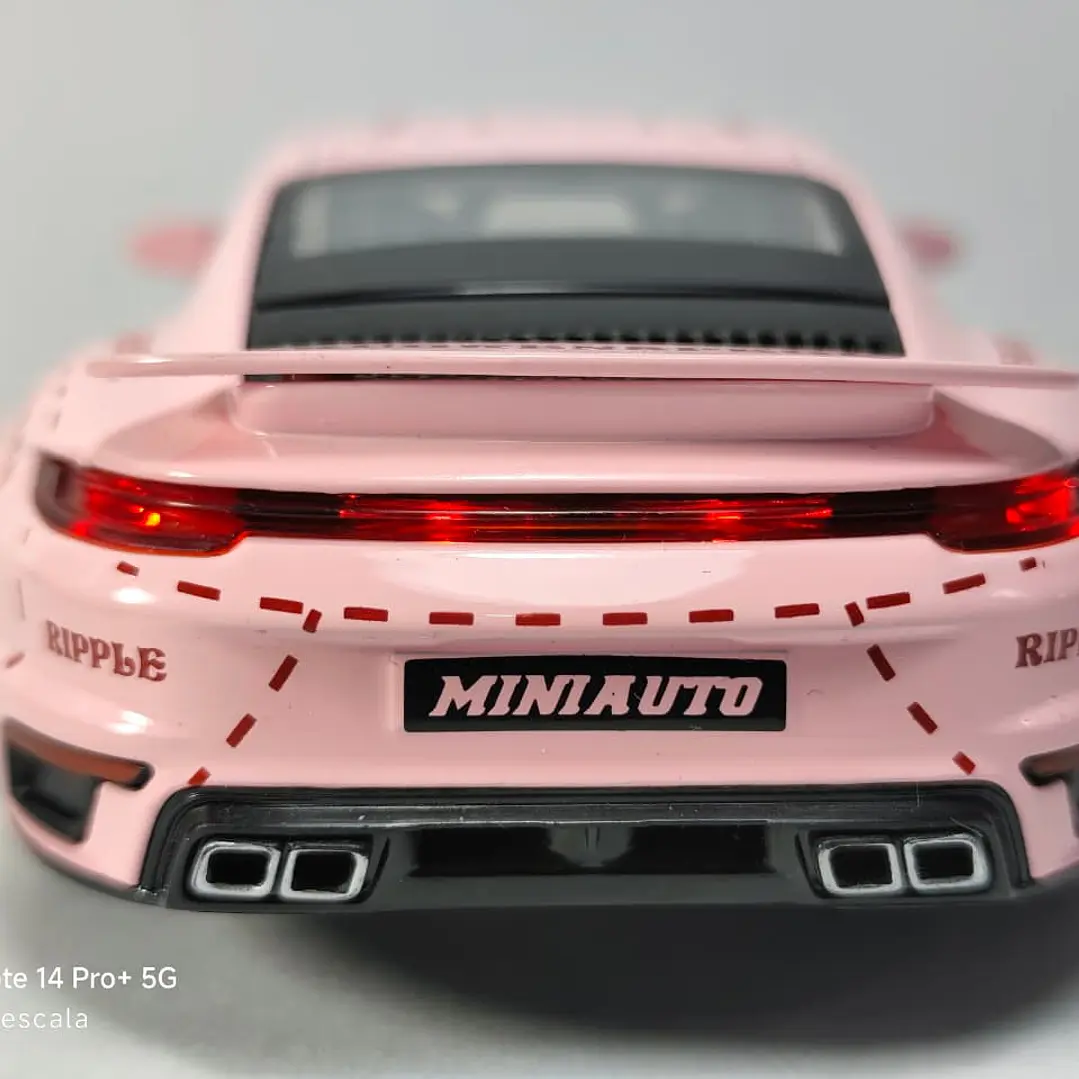 Porsche 911, Miniauto, Escala 1-32 5