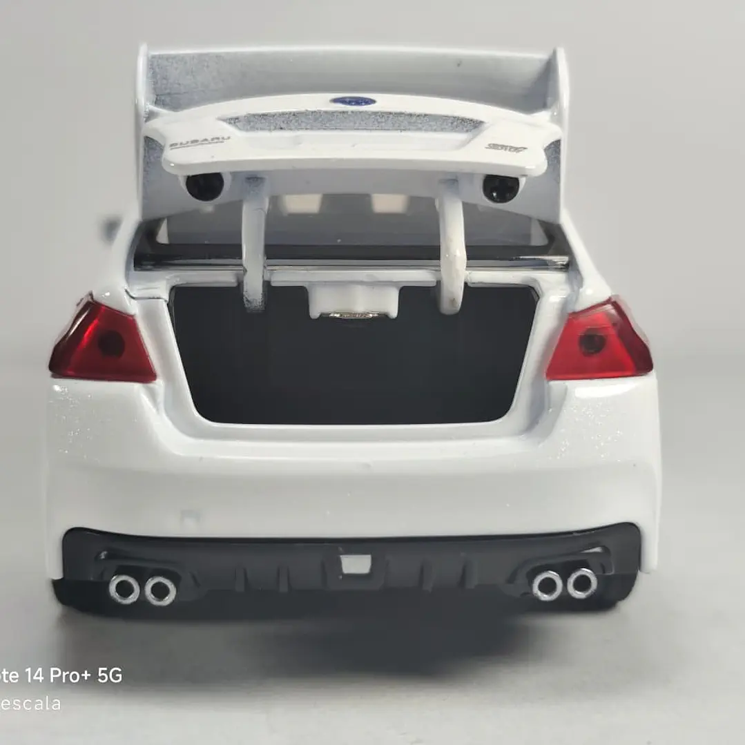 Subaru IMPREZA Blanco 1/32 MARCA QY TOYS 2