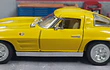 Chevrolet Corvette Stingray Amarillo 1963, Escala 1/34