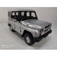 UAZ 469 ESCALA 1/24 Marca China 