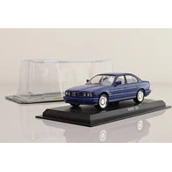 BMW M5 iXO, Escala 1-43 