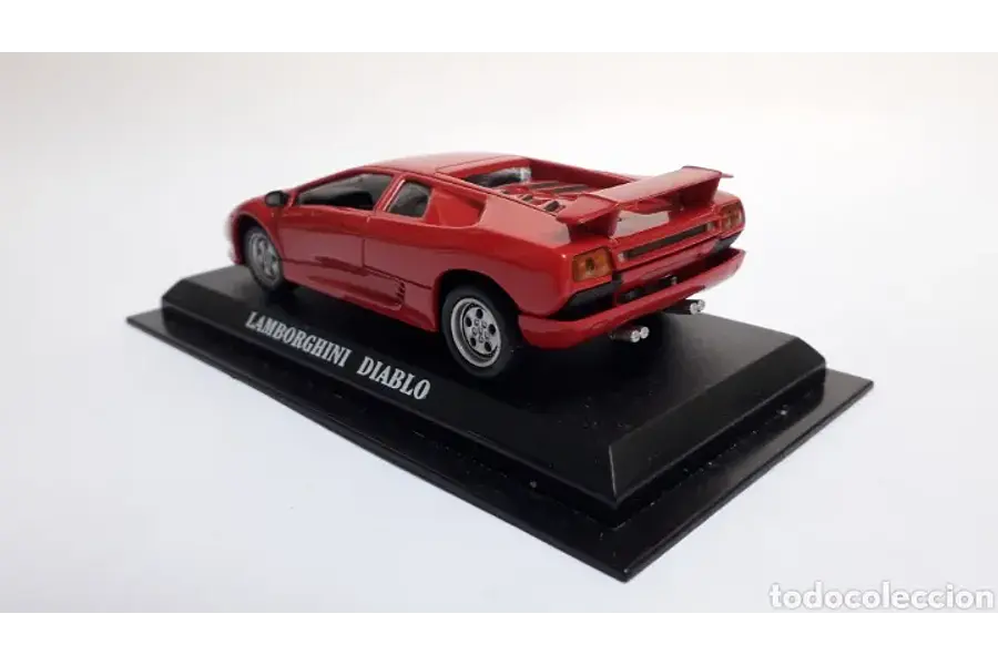 LAMBORGHINI DIABLO Escala 1/43 Marca IXO
