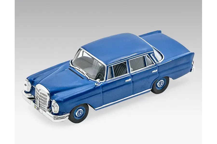 Mercedes-Benz 220 1964, Ixo, Escala 1-43