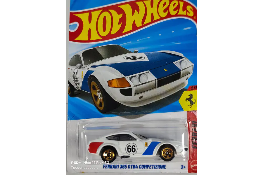 Ferrari 364 gtb4  Escala 1/64 hot wheels