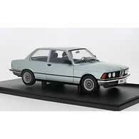 BMW 323 E21 , Escala 1/18, MARCA SOLIDO
