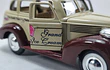 Chevrolet master deluxe 1939 Escala 1:32 Marca superior