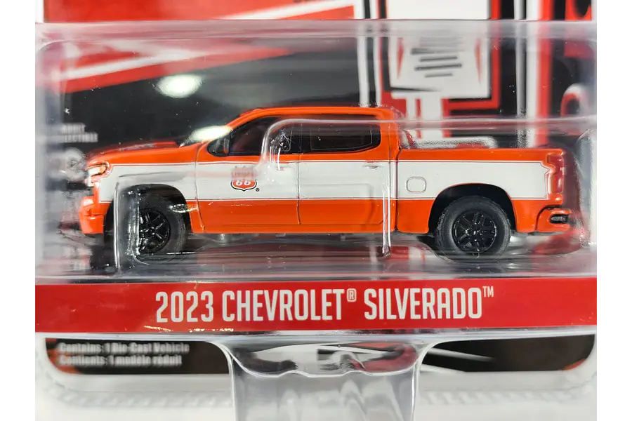 CHEVROLET Silverado 2023 Marca: GREENLIGHT 1/64