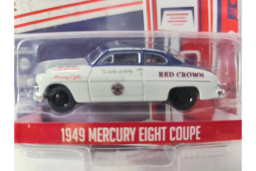 MERCURY EIGHT 1949 Marca: GREENLIGHT 1/64