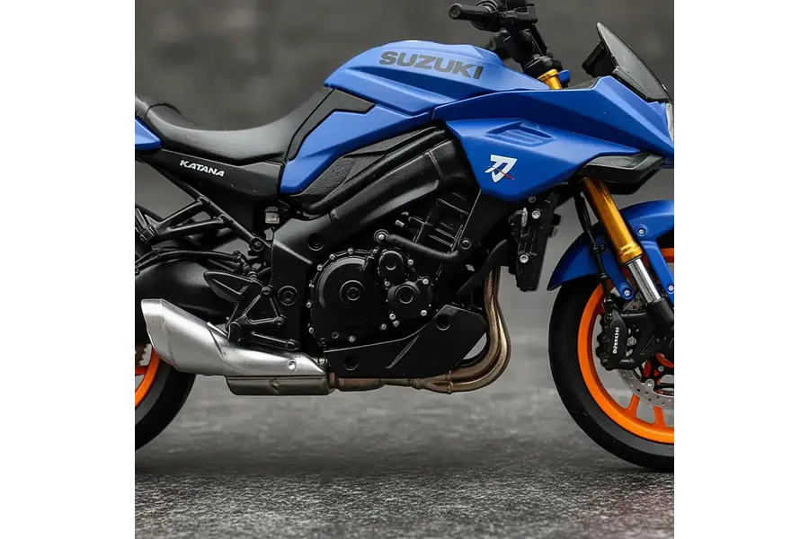 Moto Suzuki KATANA, Escala 1/18 MAISTO
