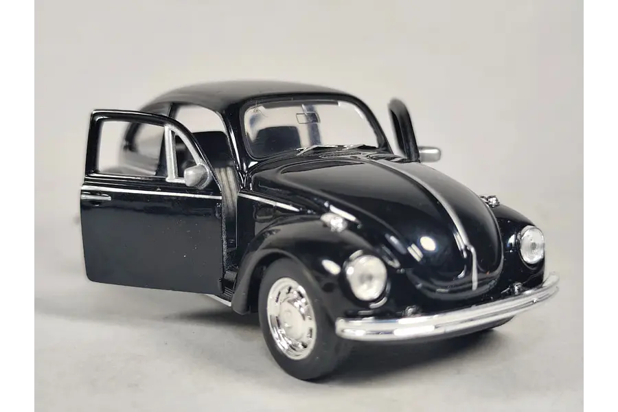 VOLKSWAGEN ESCARABAJO Escala 1/36 MARCA WELLY
