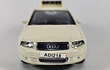 AUDI A4 taxi berlin MARCA: WELLY ESCALA 1/36 