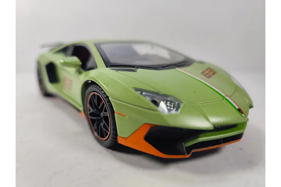 Lamborghini Aventador SVj 63 chino Escala 1-24
