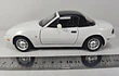 Mazda MX5 miata  BLANCO Escala 1-24 MARCA CHINA 