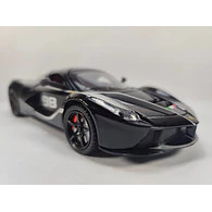 FERRARI LAFERRAI NEGRO CON LIVERY DE COMPETICION 1/24 MARCA DOUBLE HORSES