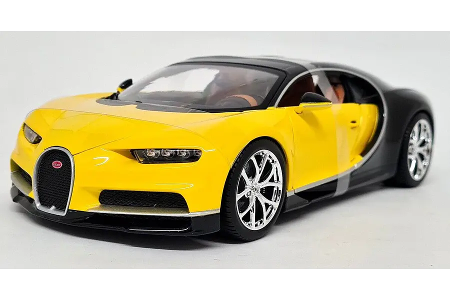 Bugatti Chiron, Maisto Escala 1-24.