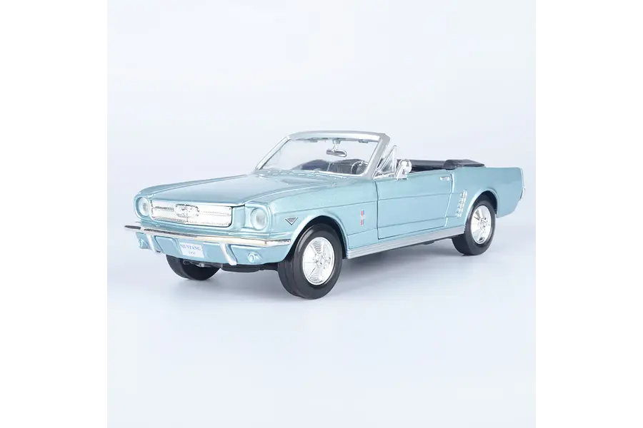 FORD MUSTANG CONVERTIBLE 1964, ESCALA 1/24 MOTOR MAX