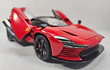 FERRARI DAYTONA SP3 , ESCALA 1/24, MARCA CHINA  , LUCES LED 