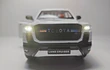 TOYOTA LAND CRUISER 300 GR , ESCALA 1/24, MARCA JINLIGANG 