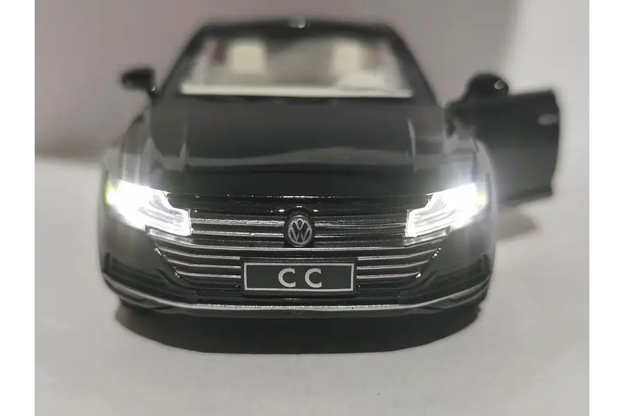 VOLKSWAGEN JETTA NEGRO ESCALA 1/32 , LUCES LED