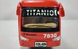 Bus Marcopolo flota la macarena escala 1/87 marca Kinsmart