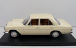MERCEDES BENZ 200D, ESCALA 1/24 IXO